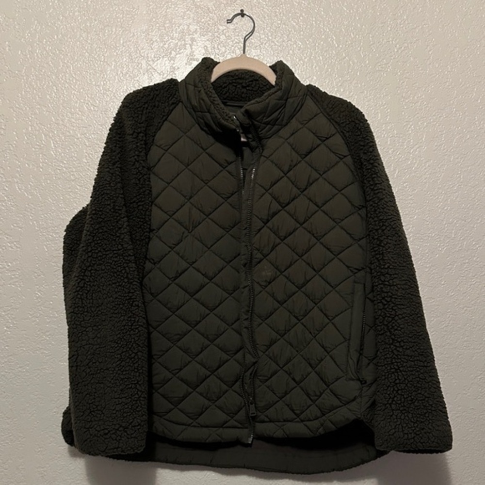 Bernardo Performance Mixed Media Quilted Sherpa Puffer XL GUC